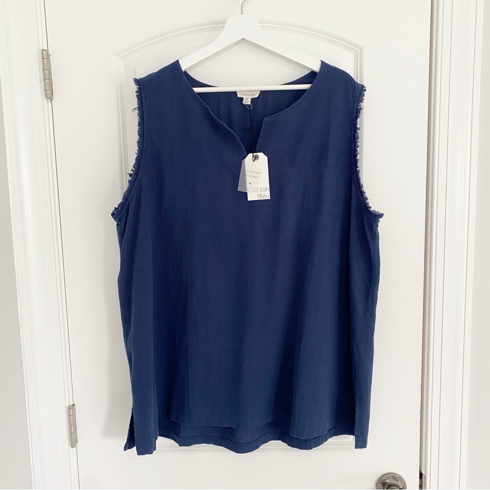 CHIC SOUL I NWT Miles Ahead Tank, Navy